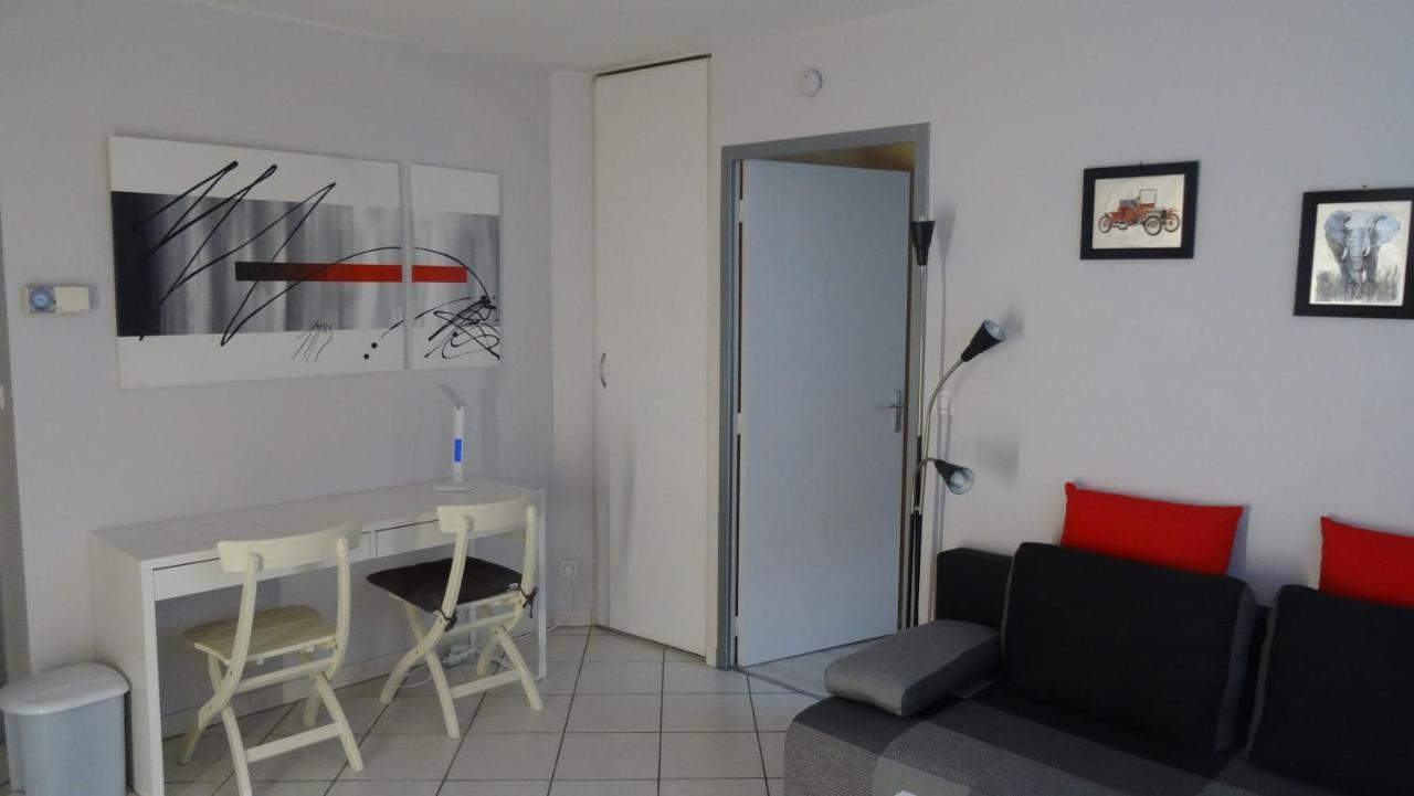 Appart T2 Standing Tout Confort Au Calme - Parking En Option 里昂 外观 照片