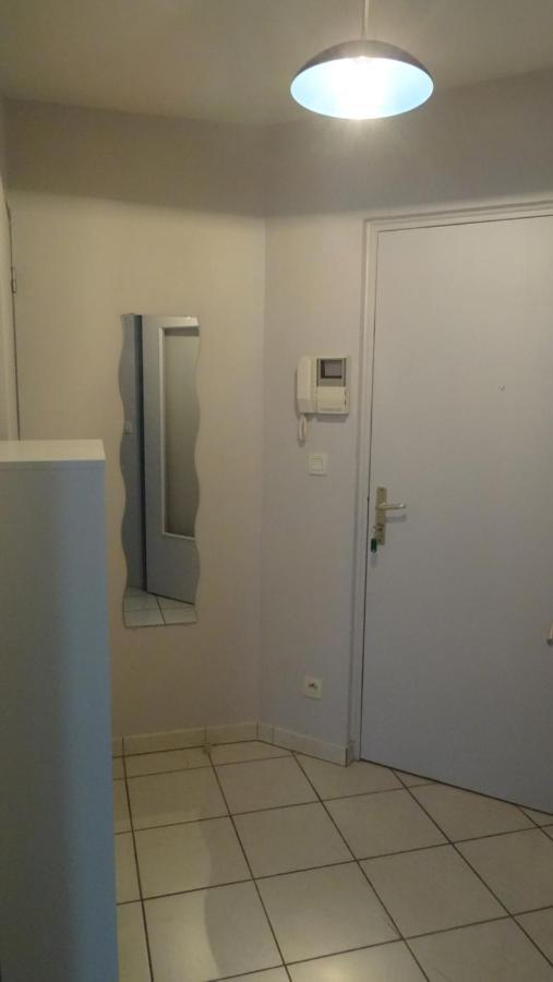Appart T2 Standing Tout Confort Au Calme - Parking En Option 里昂 外观 照片