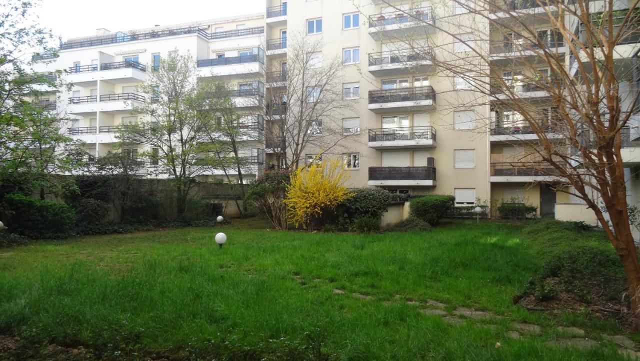 Appart T2 Standing Tout Confort Au Calme - Parking En Option 里昂 外观 照片