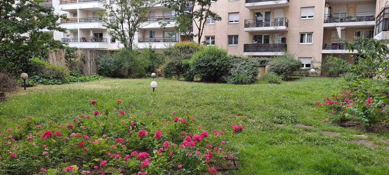 Appart T2 Standing Tout Confort Au Calme - Parking En Option 里昂 外观 照片